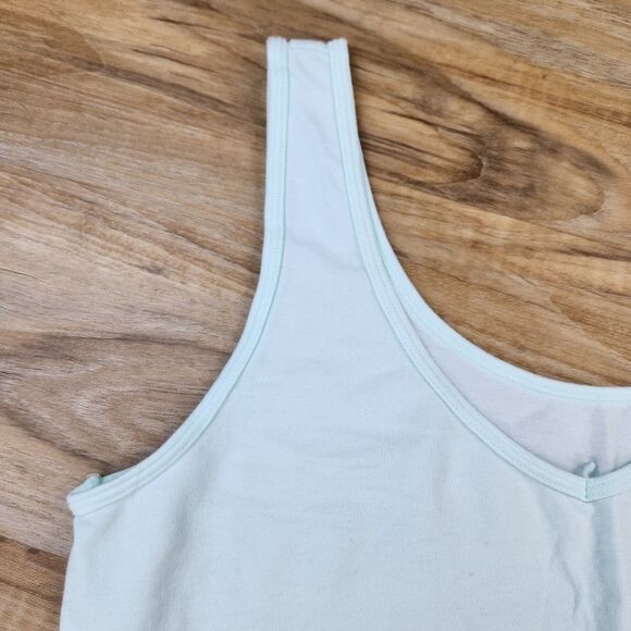 ☔️🔺️Felina Mint Green Reversible Fitted Sleeveless Top Large - Picture 5 of 7